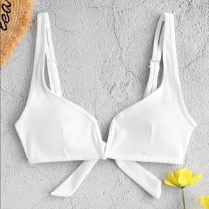 ✨NWOT Zaful Ribbed Bikini Top